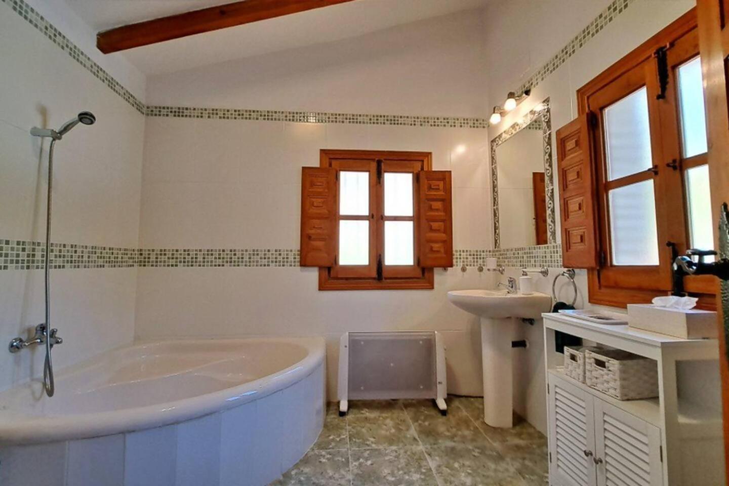 La Perla Andaluza Vila Alcaucín Exterior foto